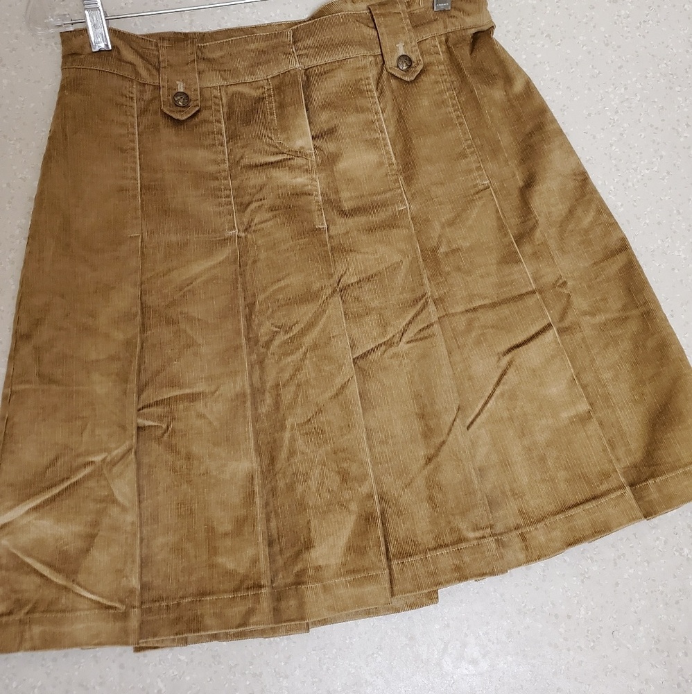 Skirt - Picture 1 of 11